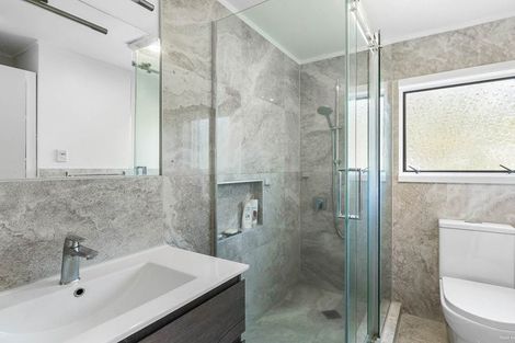 Photo of property in 84 Langana Avenue, Browns Bay, Auckland, 0630