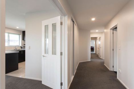 Photo of property in 23 Luxembourg Crescent, Halswell, Christchurch, 8025