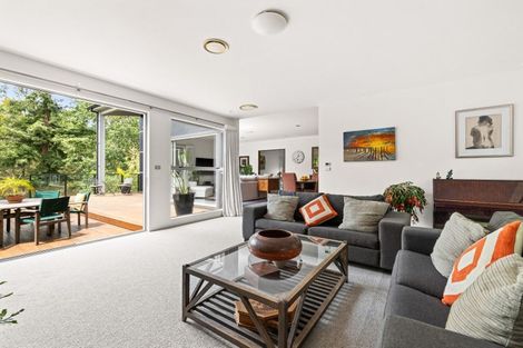 Photo of property in 27a Hikanui Drive, Havelock North, 4130