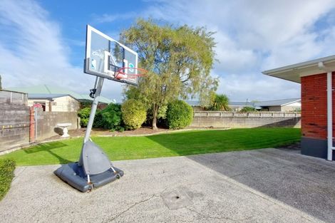 Photo of property in 20 Duncan Road, St Andrews, Hamilton, 3200