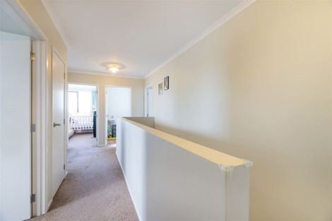 Photo of property in 24 Denver Avenue, Sunnyvale, Auckland, 0612