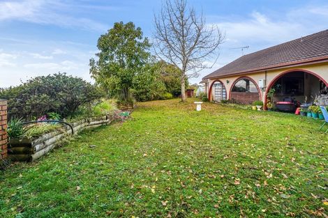 Photo of property in 17 Palm Grove Drive, Western Heights, Hamilton, 3200