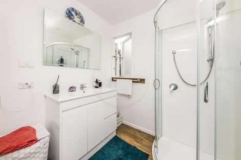 Photo of property in 1/5 Red Hill Road, Red Hill, Papakura, 2110