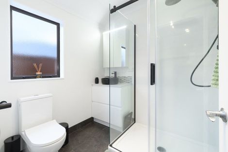 Photo of property in 18 Rosella Drive, Welcome Bay, Tauranga, 3112