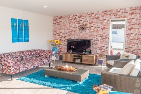 Photo of property in 13 Protea Drive, Cable Bay, 0420