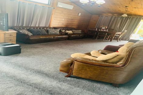 Photo of property in 5 Pinehurst Place, Wattle Downs, Auckland, 2103