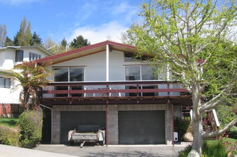 Photo of property in 39 Tremaine Avenue, Two Mile Bay, Taupo, 3330