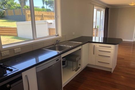 Photo of property in 63 Wallath Road, Westown, New Plymouth, 4310