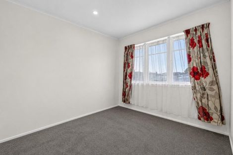 Photo of property in 2 Michael Avenue, Dinsdale, Hamilton, 3204