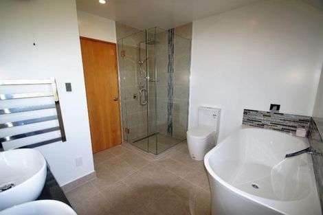 Photo of property in 2/16 Onslow Street, St Albans, Christchurch, 8014