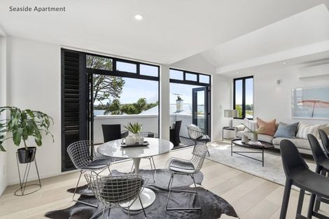 Photo of property in 63a Beresford Street, Bayswater, Auckland, 0622