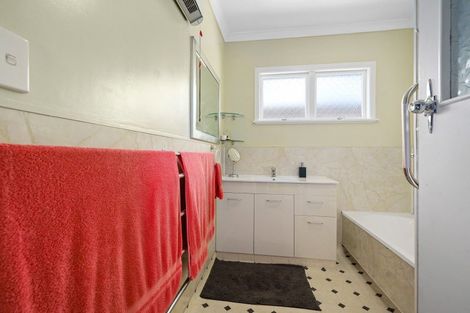 Photo of property in 48 Bryce Street, Cambridge, 3434