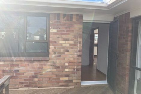 Photo of property in 97 Ti Rakau Drive, Pakuranga, Auckland, 2010