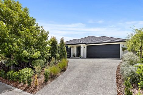 Photo of property in 22 Laly Haddon Place, Matakana, Warkworth, 0985