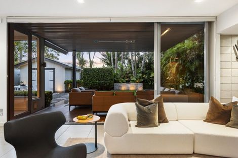 Photo of property in 7 Peel Street, Westmere, Auckland, 1022