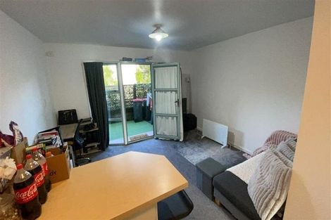 Photo of property in 1/4 Wynyard Road, Mount Eden, Auckland, 1024