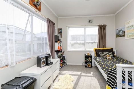 Photo of property in 62 Fitzroy Road, Fitzroy, New Plymouth, 4312