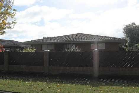 Photo of property in 14 Sayers Crescent, Ilam, Christchurch, 8041