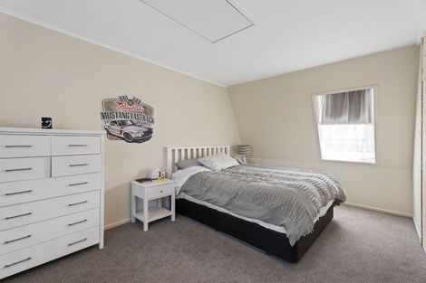 Photo of property in 19 Sanctuary Point, Sunnyhills, Auckland, 2010