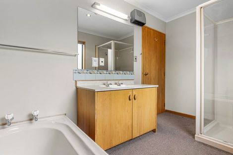 Photo of property in 1/43a Main Road, Redcliffs, Christchurch, 8081