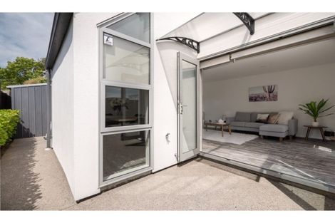 Photo of property in 130 Sherborne Street, St Albans, Christchurch, 8014