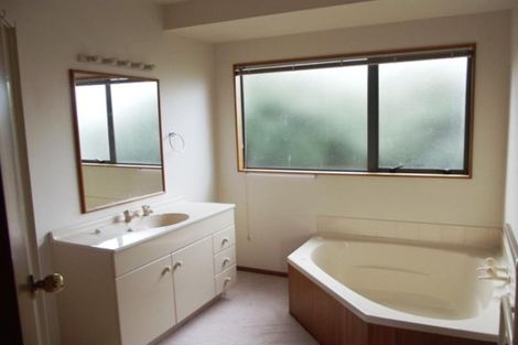 Photo of property in 17b Mangorei Road, Strandon, New Plymouth, 4312