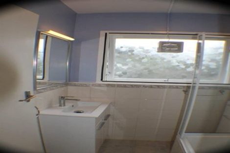 Photo of property in 1/133 Shakespeare Road, Milford, Auckland, 0620