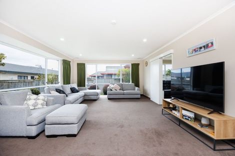 Photo of property in 34 Jefferson Crescent, Milson, Palmerston North, 4414