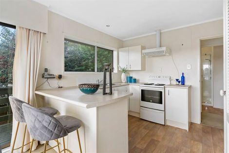 Photo of property in 2/98 Velma Road, Hillcrest, Auckland, 0627