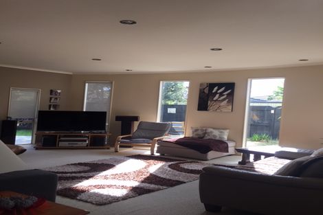 Photo of property in 16 Buckland Place, Cambridge, 3434