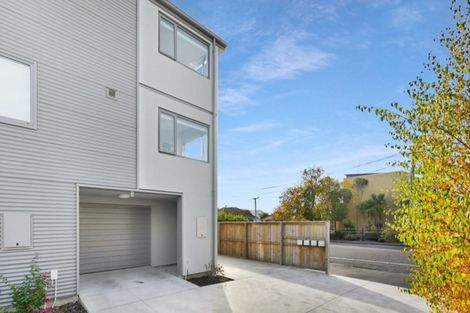 Photo of property in 465 Barbadoes Street, Edgeware, Christchurch, 8013