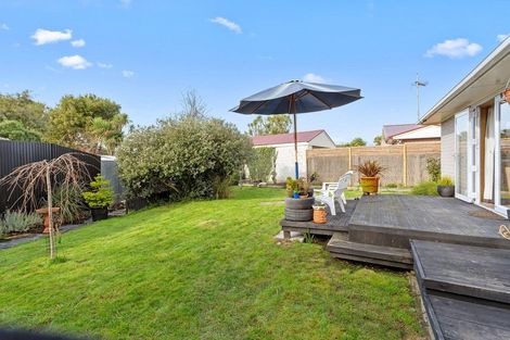 Photo of property in 23 Barclay Place, Burwood, Christchurch, 8061