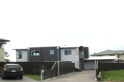 Photo of property in 105 Ferry Road, Clive, 4102