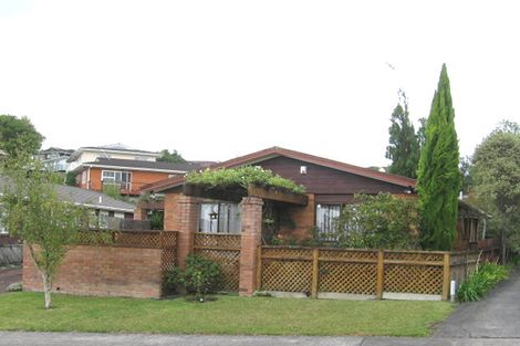 Photo of property in 1/7 Petrel Place, Massey, Auckland, 0614