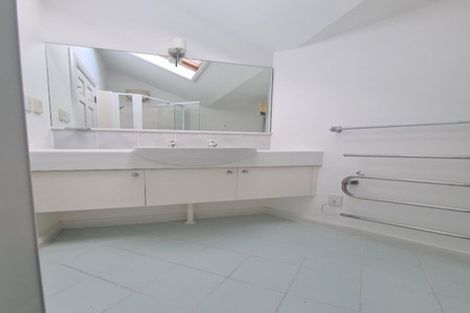 Photo of property in 66 Simla Crescent, Khandallah, Wellington, 6035