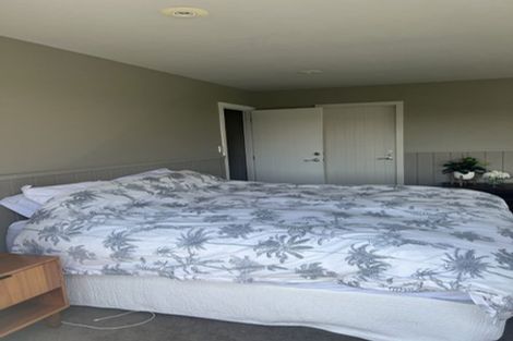 Photo of property in 48 Tawa Road, Kumeu, 0891