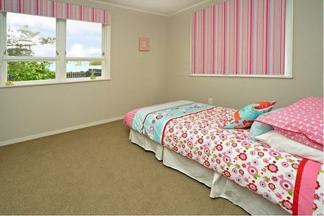 Photo of property in 1 Farmer Street, Mangere East, Auckland, 2024