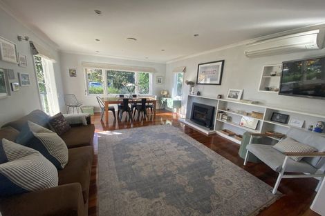 Photo of property in 207 Tudor Avenue, Mayfair, Hastings, 4122