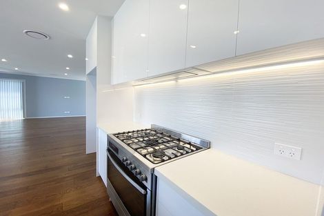 Photo of property in 27 Howe Street, Howick, Auckland, 2014