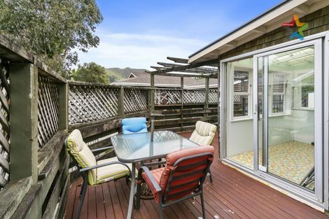 Photo of property in 85 Cambridge Terrace, Waterloo, Lower Hutt, 5011