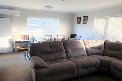 Photo of property in 8a Norman Street, Waitara, 4320