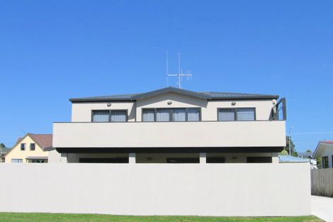 Photo of property in 6 Motiti Road, Papamoa Beach, Papamoa, 3118