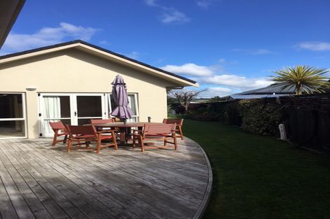 Photo of property in 16 Buckland Place, Cambridge, 3434