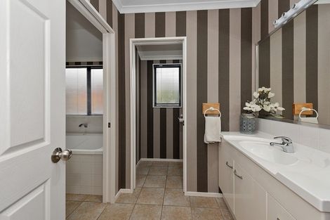 Photo of property in 137 Baverstock Road, Nawton, Hamilton, 3200