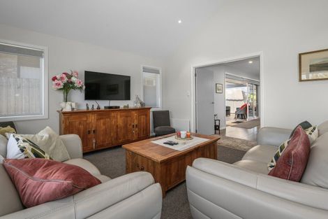 Photo of property in 12 Saint Thomas Avenue, Pyes Pa, Tauranga, 3112