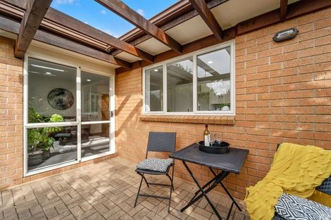 Photo of property in 1 Phoebe Meikle Place, Torbay, Auckland, 0630