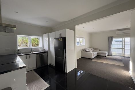 Photo of property in 78 Bell Road, Waiwhetu, Lower Hutt, 5010