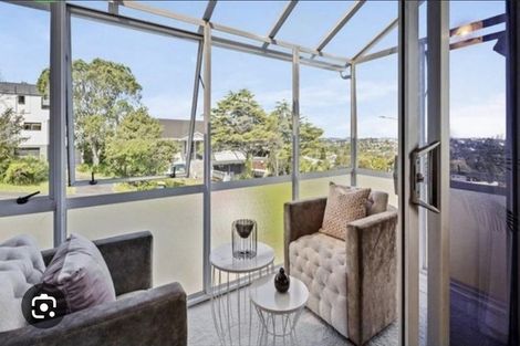 Photo of property in 16 Colin Wild Place, Glenfield, Auckland, 0629