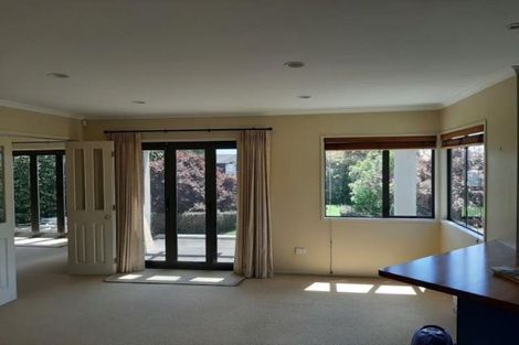 Photo of property in 12 Tupare Place, Highlands Park, New Plymouth, 4312