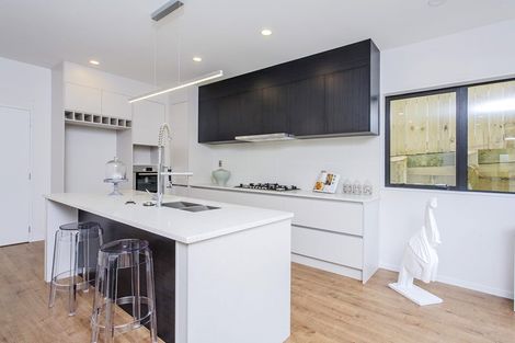 Photo of property in 29 Tawa Place, Orewa, 0931